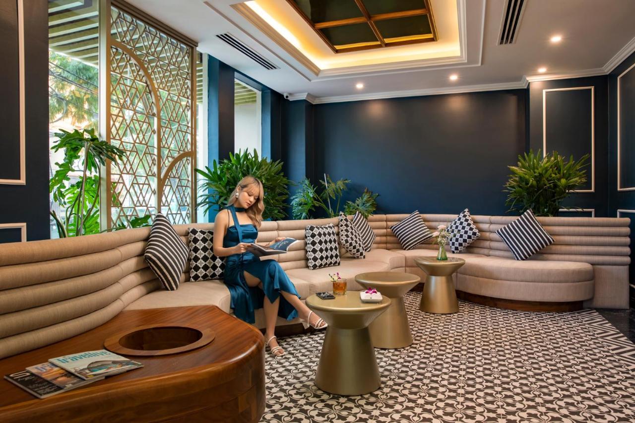 Angel Hotels Beach Danang Екстериор снимка