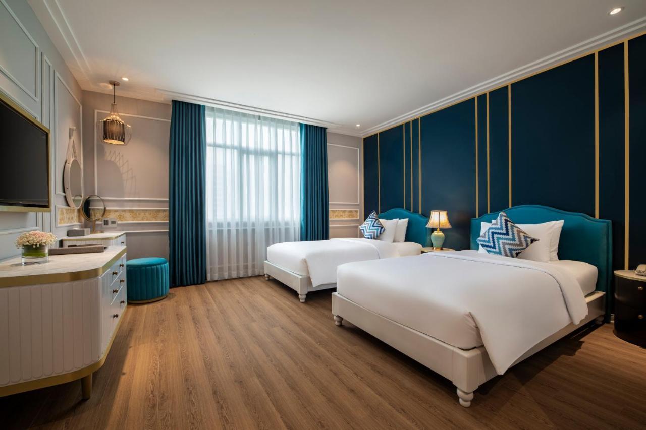 Angel Hotels Beach Danang Екстериор снимка